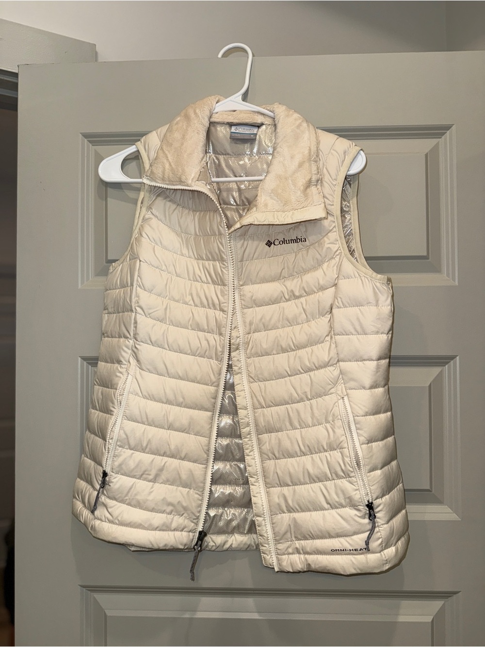 Columbia Women's Cream Quilted Puffer Vest with Sherpa Collar